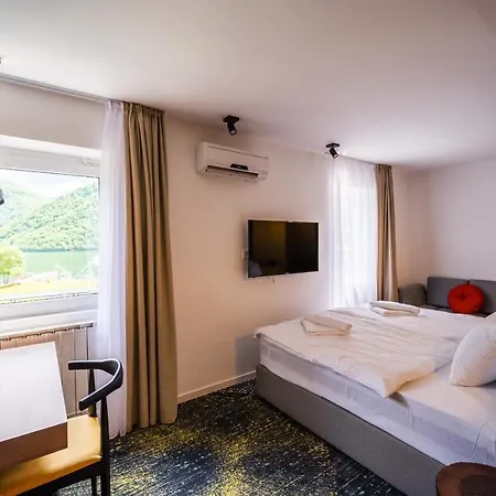 Hotel Plivsko Jezero