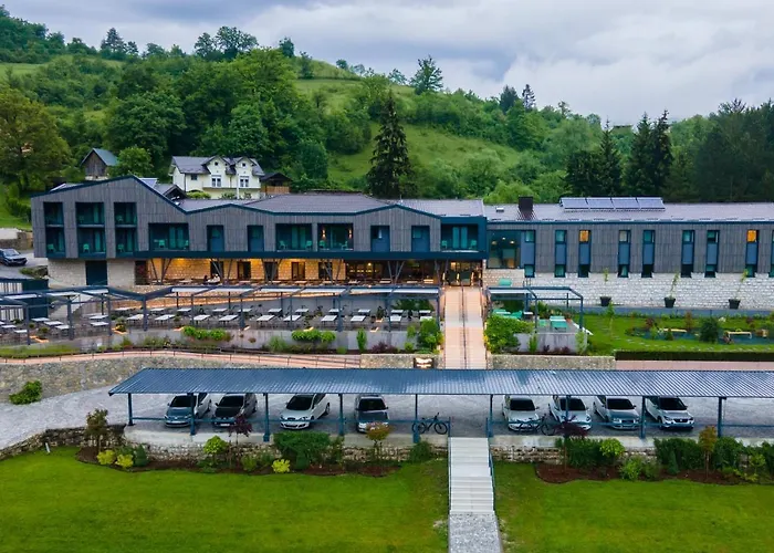 Plivsko Jezero Hotel 3*